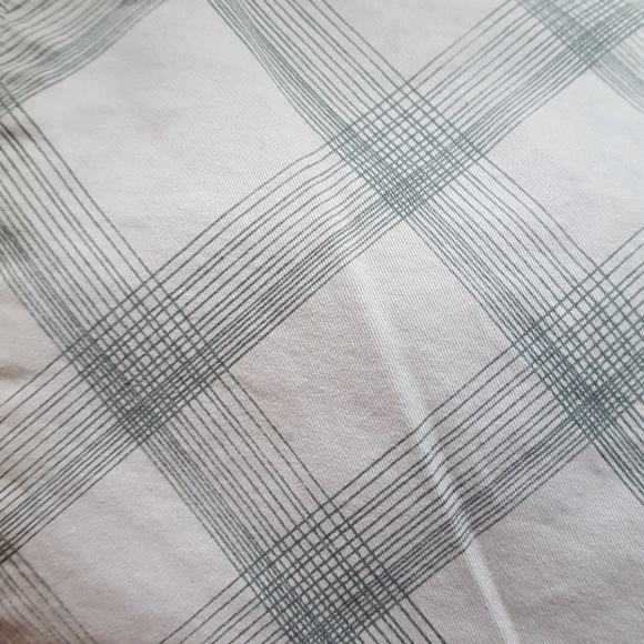 J Brand Skinny Jeans - Picture 4 of 4